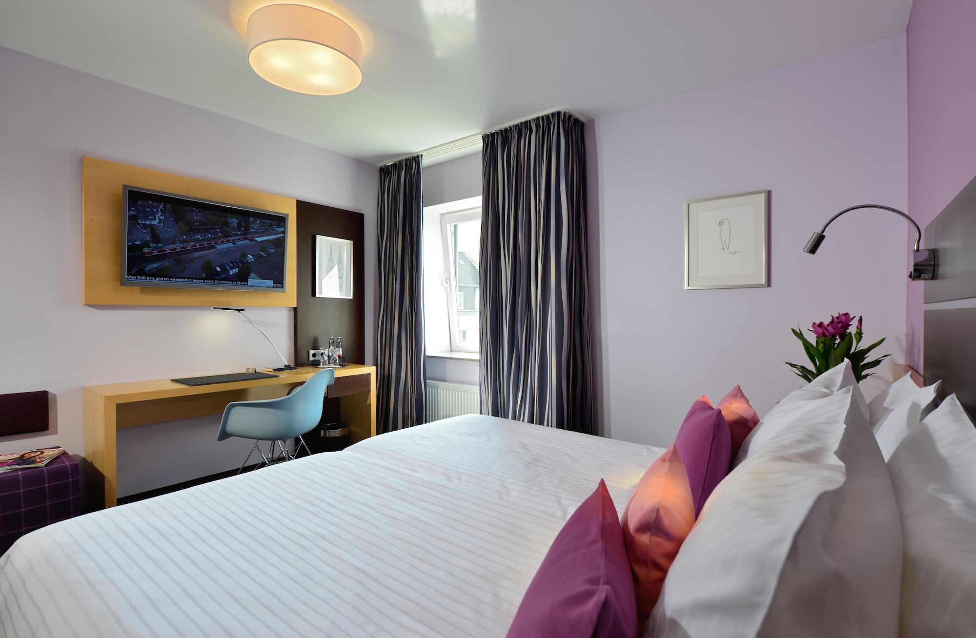 Hotel Uhu Garni Köln