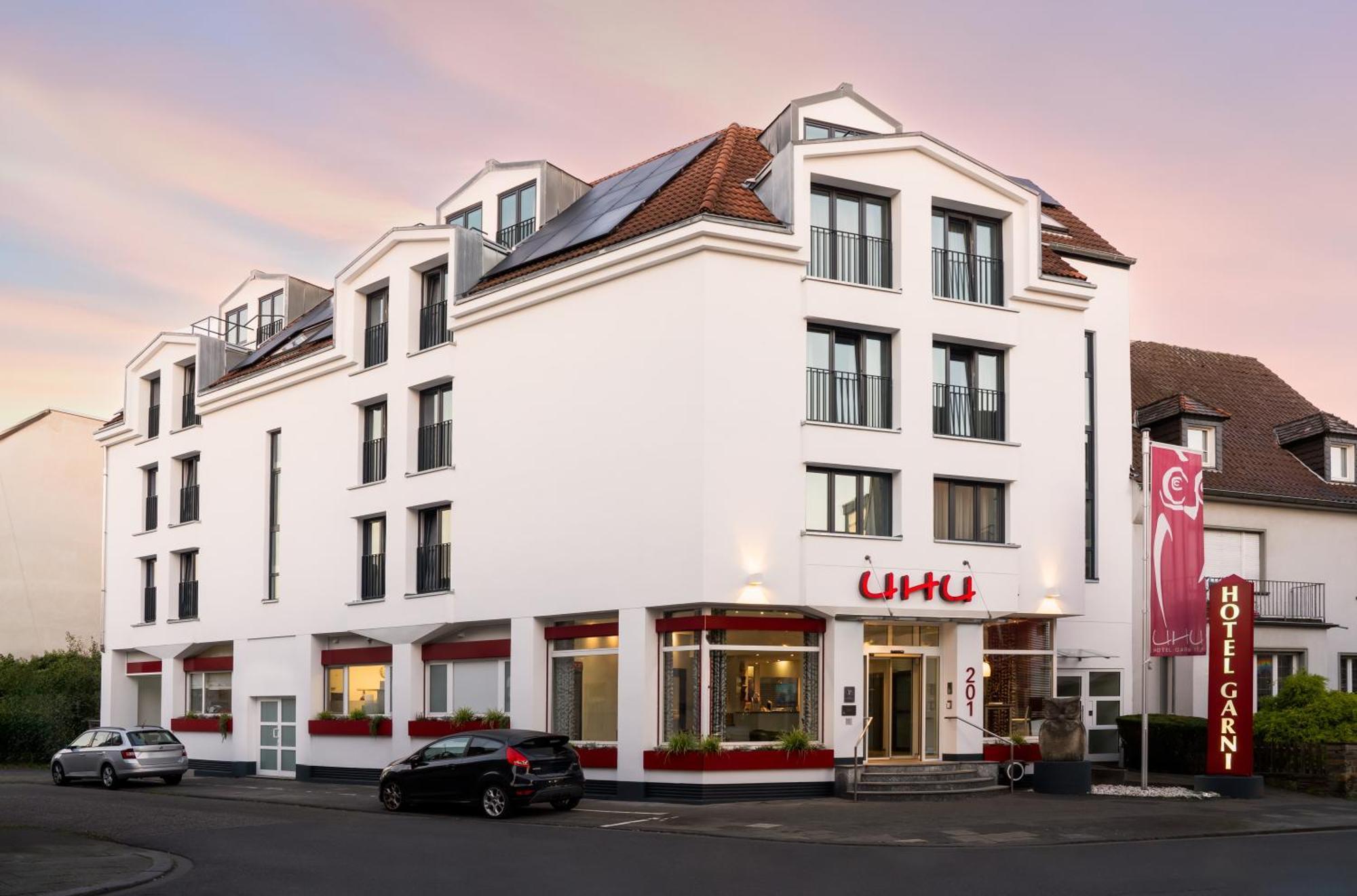 Uhu Garni 3* Köln